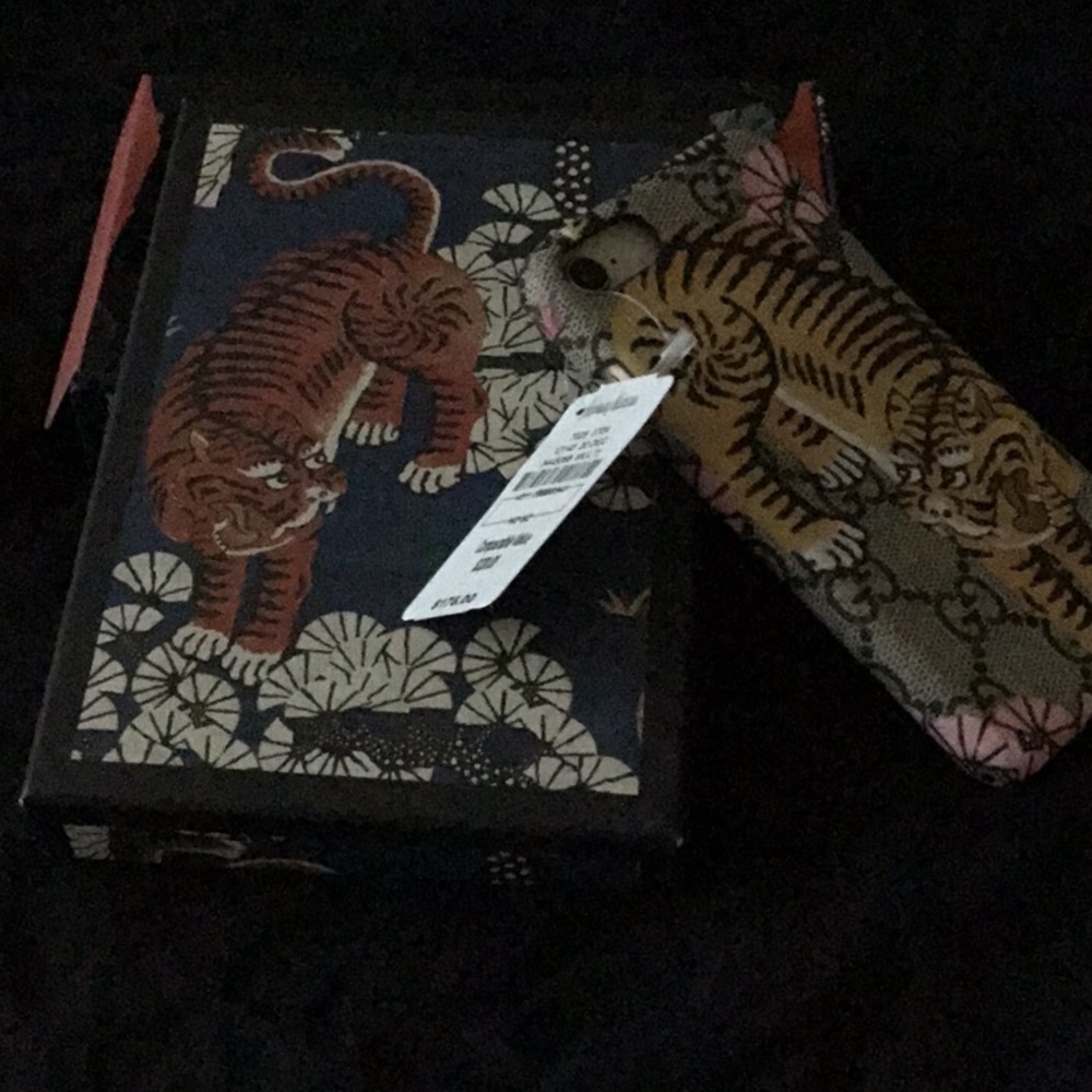 Authentic Gucci IPhone8 case w/tag Neiman Marcus